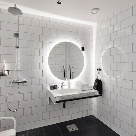 Heymo 1 By Sokos Espoo